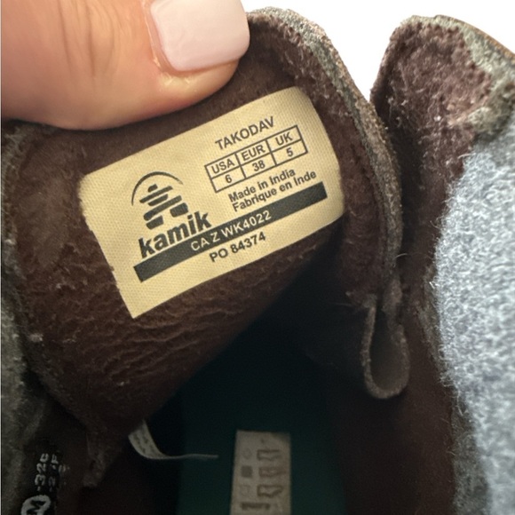 Kamik Brown Ankle Boots Rugged Weather-Resistant Design - Picture 5 of 8